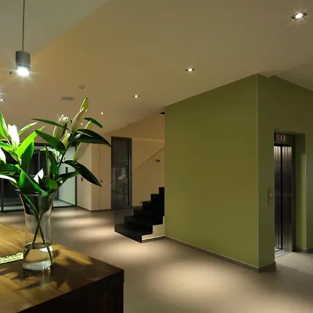 Hotell Lesni Březnice