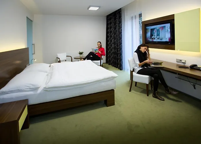 Lesni Hotel 4*