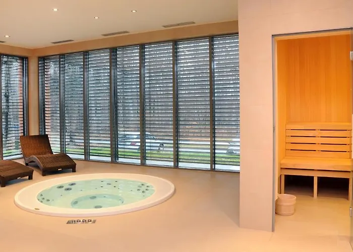 Lesni Otel 4*